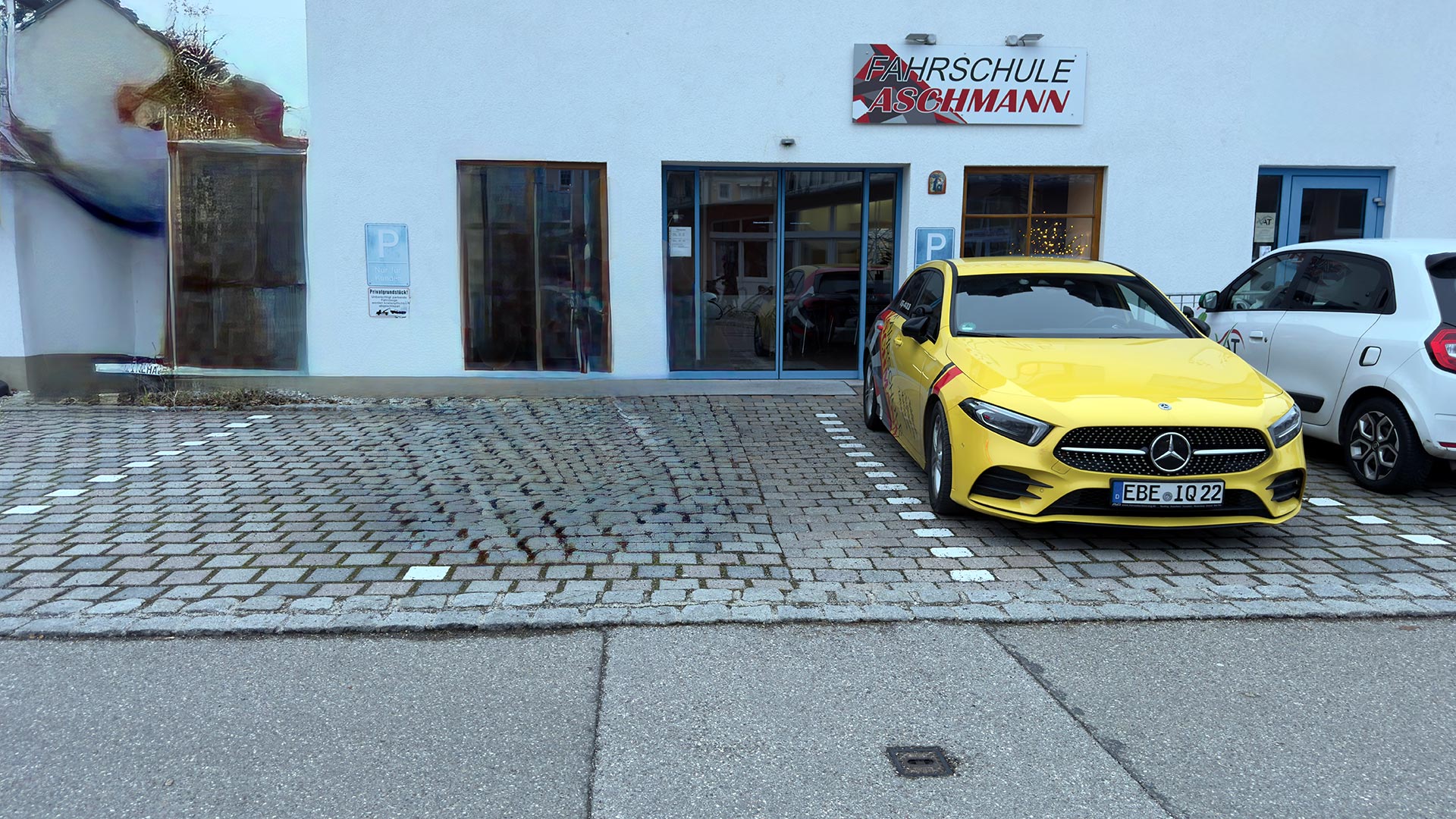 Fahrschule Aschmann Baldham – Außenansicht